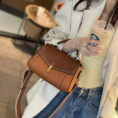 Chic Leather Crossbody Bag Buyers Bargain Club